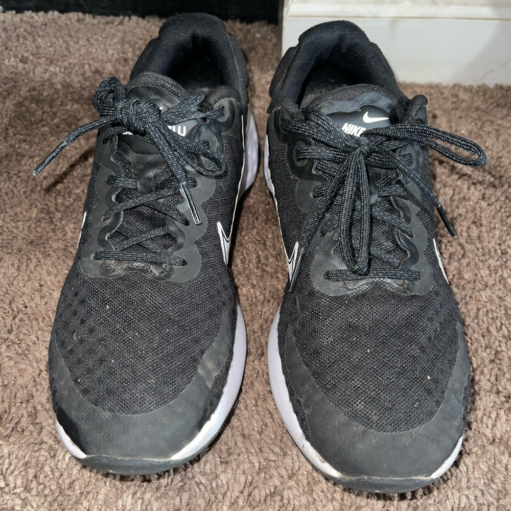 Nike Renew Ride 3 Shoes Womens 8.5 Athletic Black White DC8184-001